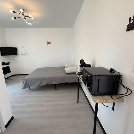 Studio B2 20M2 Cosy 5Min A Pied Des Gares Roanne Extérieur photo